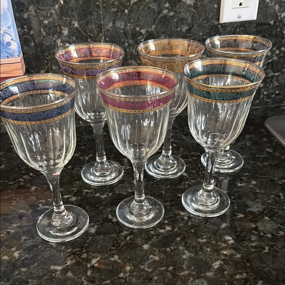 Set of 6 Multicolor Rimmed Wine Glasses